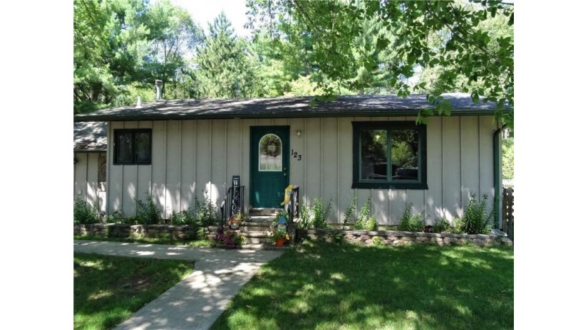 123 East 6th Street Black River Falls, WI 54615 by Clearview Realty Llc $89,900