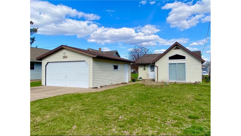 1915 11th Street Eau Claire, WI 54703 by Kleven Real Estate Inc $139,900