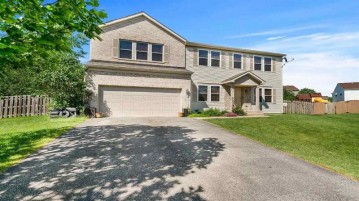 232 Cedar Bend Court, Poplar Grove, IL 61065