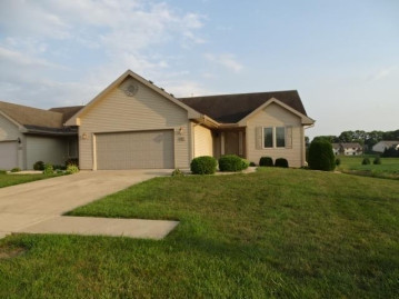 3257 W Rye Ridge Trail, Freeport, IL 61032