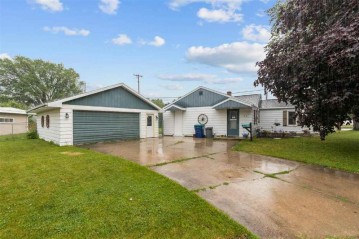 139 Friendship Street, North Fond Du Lac, WI 54937-1210