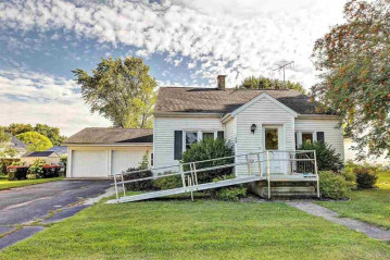 108 W Cedar Street, Gillett, WI 54124