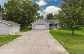 508 Riverview Drive, Fremont, WI 54940