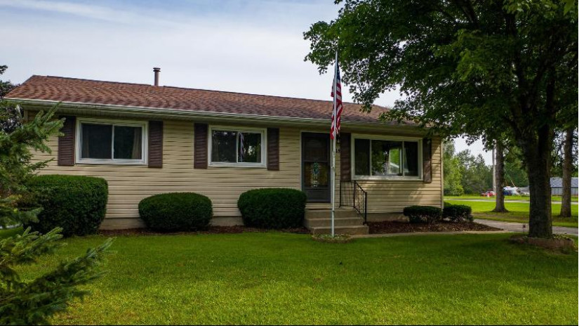 618 W Cummings Road Wautoma, WI 54982 by Beiser Realty, LLC $182,500