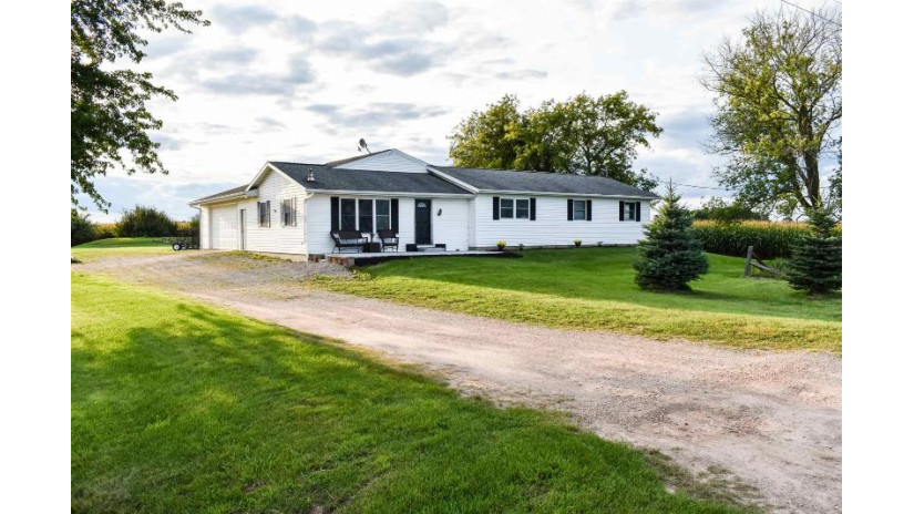 N6517 Hwy C Green Valley, WI 54111 by Country Pride Realty, Inc. $234,900