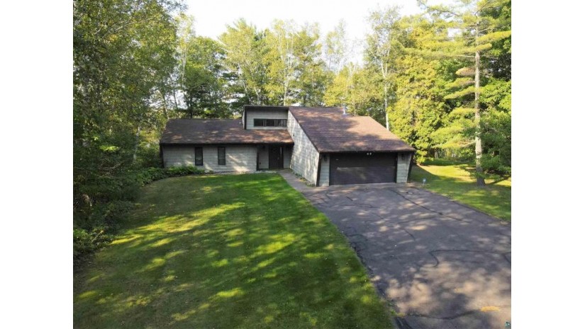 2 White Birch Dr Superior, WI 54880 by Re/Max Results $395,000