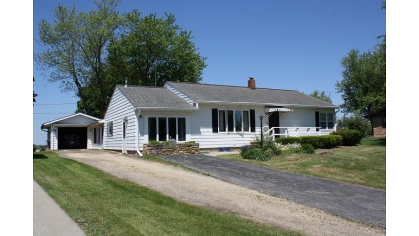 817 Ridge St Mineral Point, WI 53565 by First Weber Inc $219,900