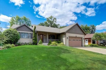 4839 Morris Ct, Westport, WI 53597