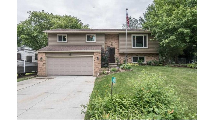 3408 Kuehling Dr Blooming Grove, WI 53558 by Badgerland Real Estate & Associates, Llc $359,900