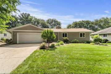 413 Valley Rd, Madison, WI 53714