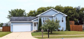 104 Shawn Ave, Arlington, WI 53911