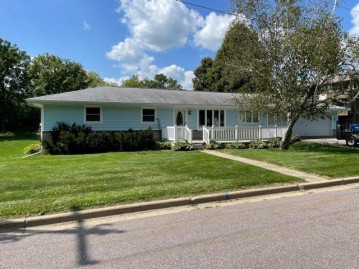 729 Hill Ave, Hillsboro, WI 54634