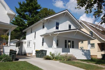 702 E Haseltine St, Richland Center, WI 53581-000