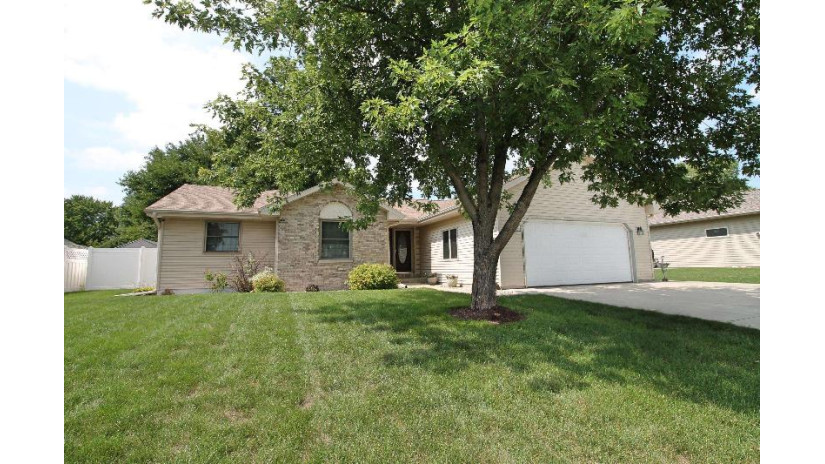 757 St Johns Ave Milton, WI 53563 by Briggs Realty Group, Inc $299,900