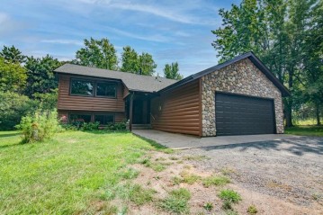 157 206th St, Star Prairie, WI 54026