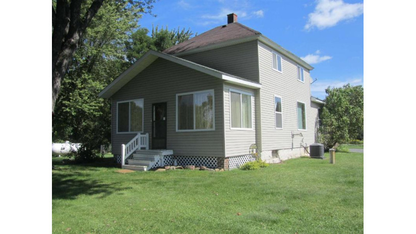 5330 3rd Avenue Rudolph, WI 54475 by Re/Max Excel $130,000