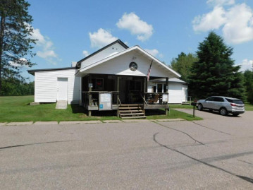 W10860 Spirit Falls Av, Tomahawk, WI 54564