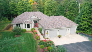 522 Martin Ln, Tomahawk, WI 54487