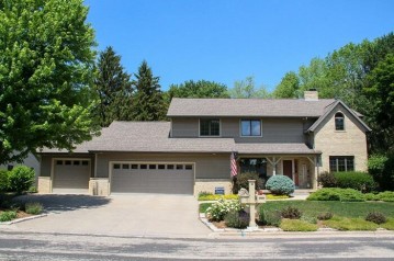 719 Mcmillen St, Fort Atkinson, WI 53538