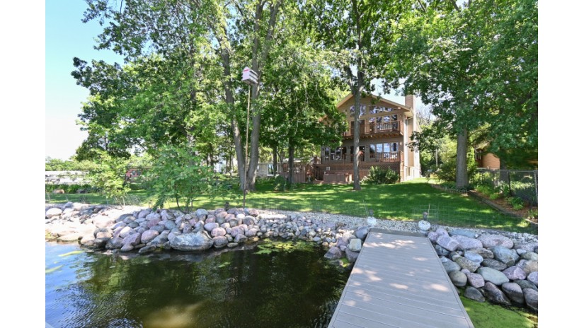 4944 Elm Island Cir Waterford, WI 53185 by Shorewest Realtors $998,000