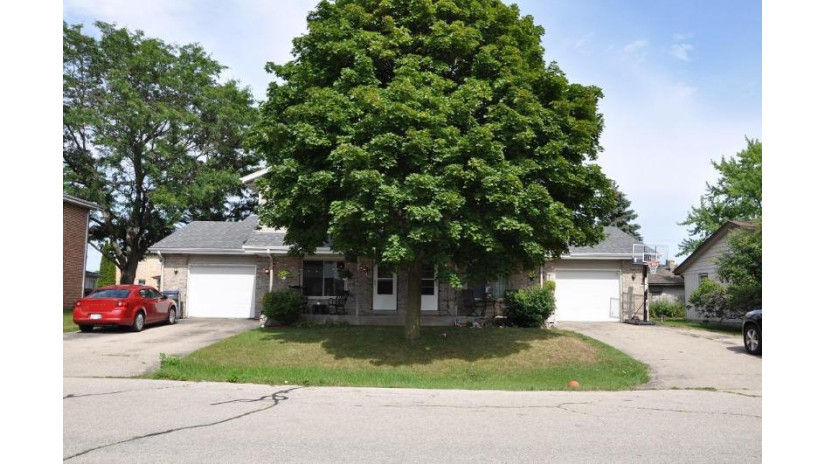 7942 Daniel Ct Mount Pleasant, WI 53406 by Metro Realty Group $389,900