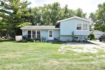 109 W State Rd, North Prairie, WI 53153-9749