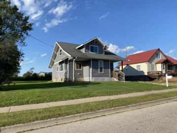 300 E Park St, Westby, WI 54667-1132