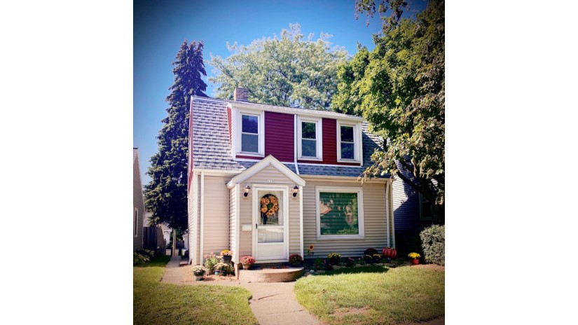 155 N 74th St Milwaukee, WI 53213 by Shorewest Realtors $180,000