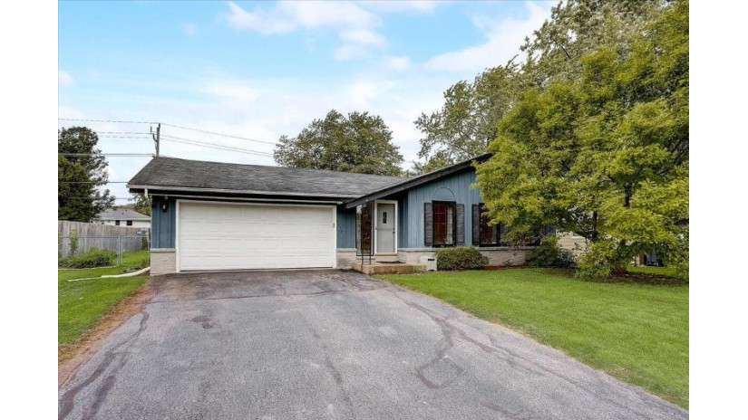 6159 S 38th St Greenfield, WI 53221 by Powers Realty Group $269,900