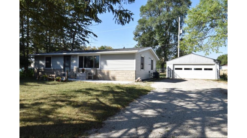 9819 Caddy Ln Caledonia, WI 53108 by RE/MAX Realty Pros~Hales Corners $154,900