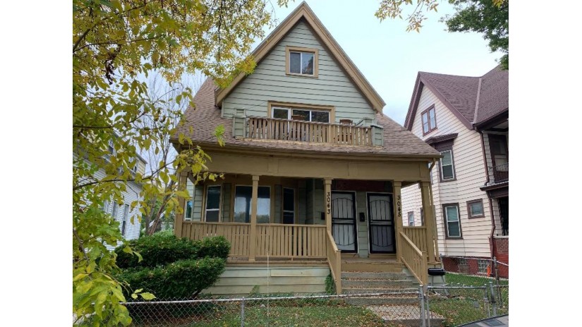 3043 N 5th St 3045 Milwaukee, WI 53212 by Golden Oaks Realty LLC $92,500