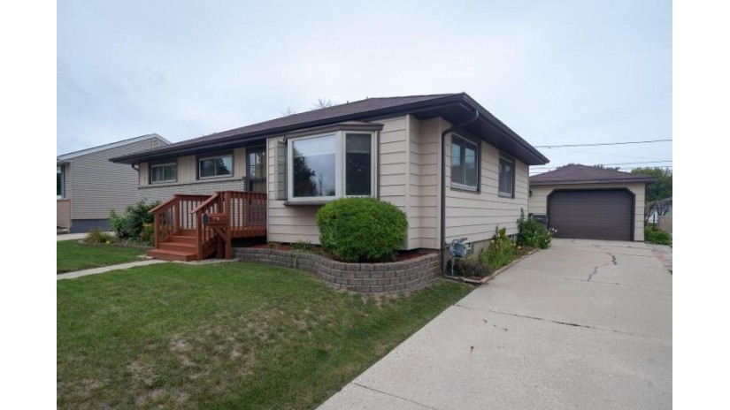 6200 S Cory Ave Cudahy, WI 53110 by Cream City Real Estate Co $209,900