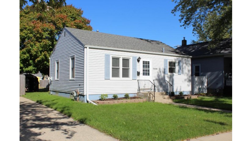 3308 75th St Kenosha, WI 53142 by RealtyPro Professional Real Estate Group $157,900