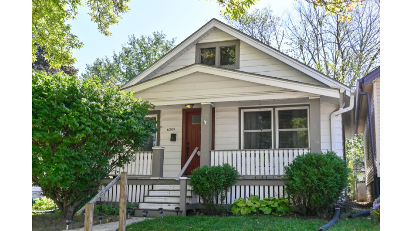 6209 W Stevenson St Milwaukee, WI 53213 by Shorewest Realtors $119,900