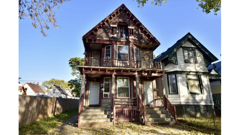 1244 S 19th St 1246 Milwaukee, WI 53204 by Shorewest Realtors $130,000