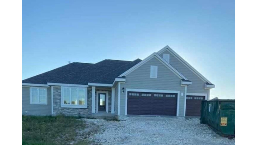 8479 Linden Ridge Rd Wayne, WI 53002 by NON MLS $249,090