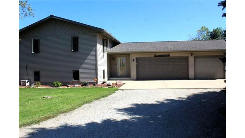 W11438 Lake Dr Fox Lake, WI 53956 by NON MLS $419,900