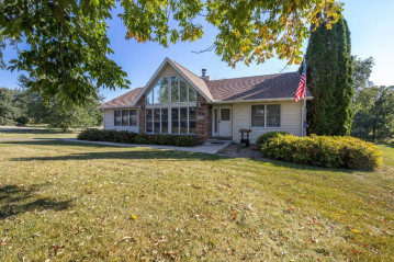 2264 Breckenboro Drive, Lake Summerset, IL 61019