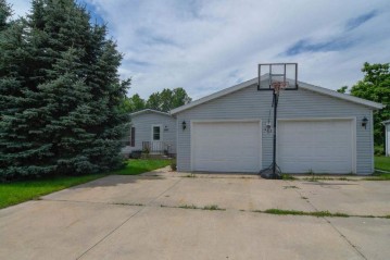 403 S Clark Street, Black Creek, WI 54106