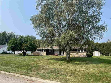 47 S 10th Street, Hilbert, WI 54129