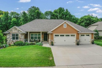 1187 Folkestone Drive, Howard, WI 54313