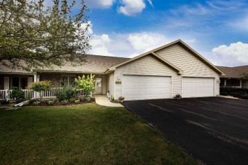 2725 Havenwood Drive E, Oshkosh, WI 54904-5728