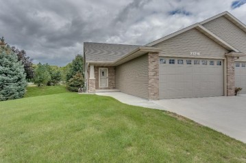 2321 E Plank Circle B, Appleton, WI 54915