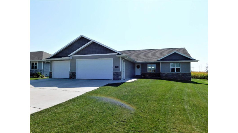 144 Golden Wheat Lane Wrightstown, WI 54180 by Shorewest Realtors $299,000