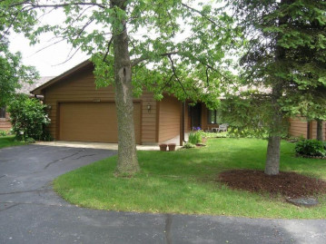 1710 Lake Largo Drive, Green Bay, WI 54311-7363