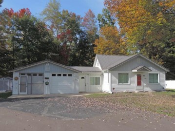 12261 Leos Road, Mountain, WI 54174