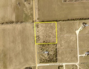 Cloverleaf Road, Nasewaupee, WI 54204