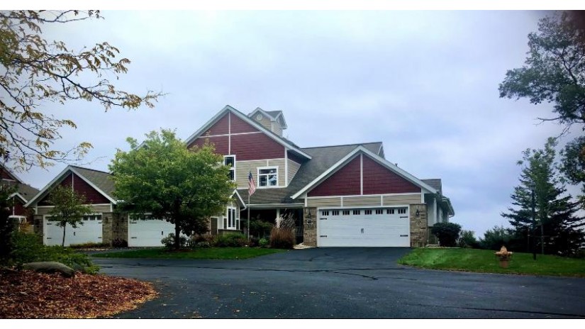 735 Harbor Terrace Lane Marinette, WI 54143 by Weichert Realtors - Place Perfect $299,900