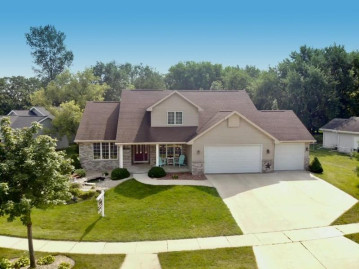 532 Simonson St, Deerfield, WI 53531