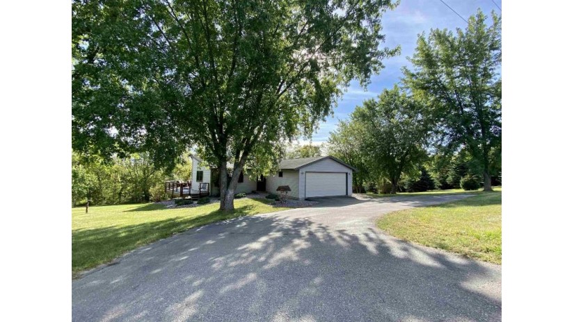 N2572 Ullom Rd Jordan, WI 53566 by First Weber Hedeman Group $259,500